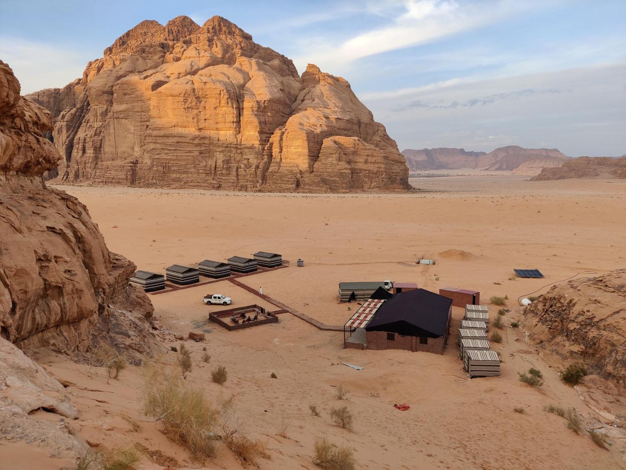 Rehana Rum Camp Wadi Rum Eksteriør bilde